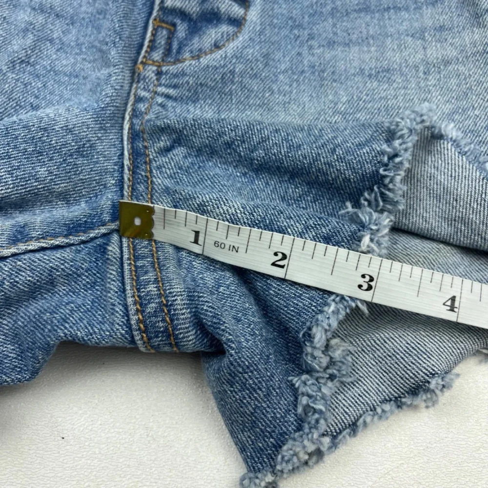 Unpublished Laine Boyfriend Jean Shorts - Picture 5 of 7